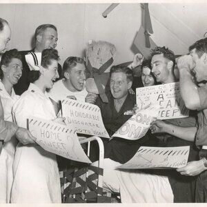 Vtg. WWII U.S. Army Andy Devine Honorable Discharge Publicity Photo  8 x 10